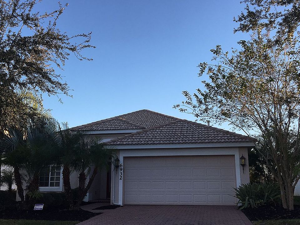 2nd image of 6932 74th Street Cir E