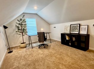 112 Pine Bluff Ct, Mount Holly, NC 28120