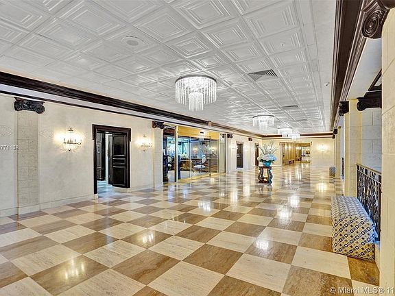 5th image of 2030 S Ocean Dr APT 924