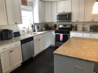 30 Portland Rd, Union, NJ 07083