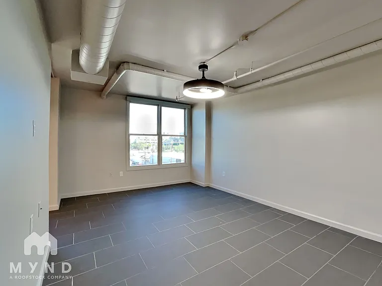535 W Thomas Rd #405 — Photo 6