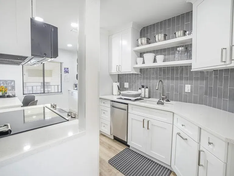 1515 Pinellas Bayway S #23B — Photo 14