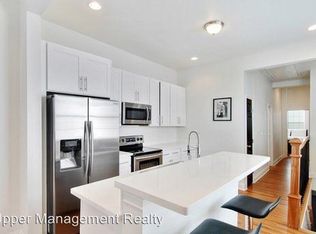 2132 Laurel St, New Orleans, LA 70130