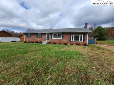 335 Pleasant Hill Drive, Elkin, NC, 28621