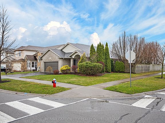 3rd image of 7059 Parkside Rd