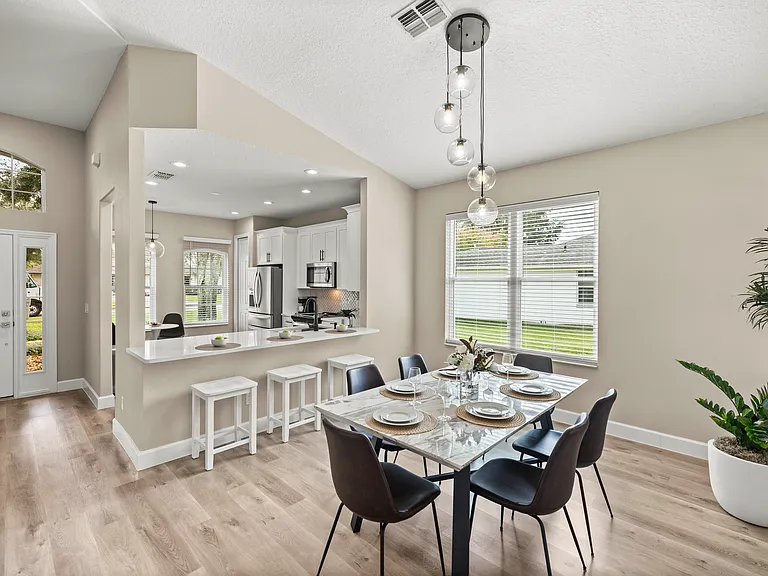 3011 N Folkestone Loop — Photo 12