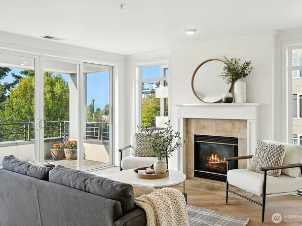 225 4th Avenue #B302, Kirkland, WA 98033