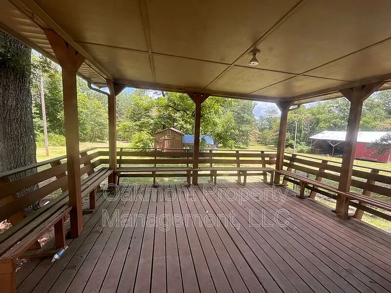 735 State Highway HWY24 — Photo 14