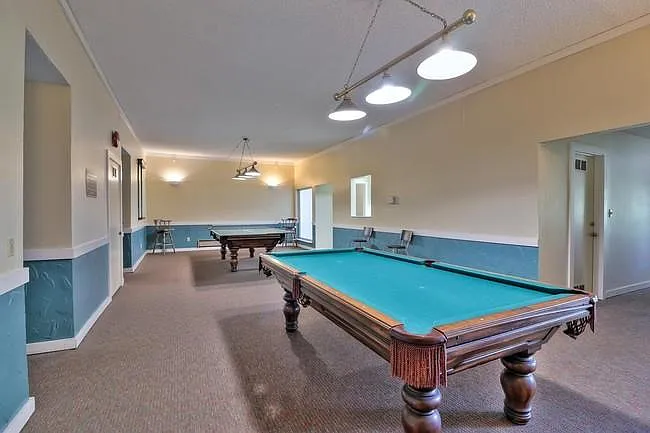 Pool Table & Ping Pong Table in the Cabana.