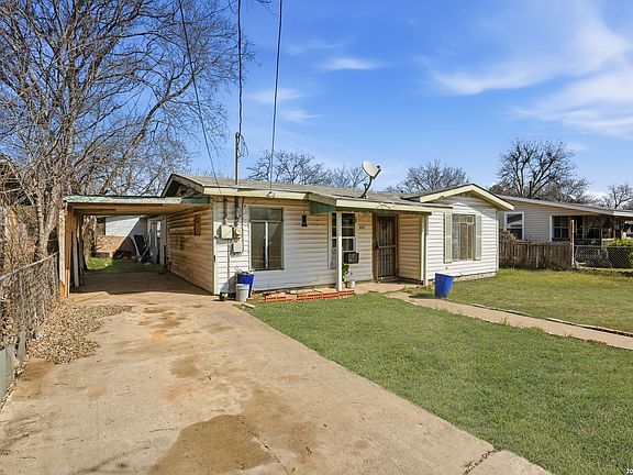 2nd image of 853 Holmgreen Rd