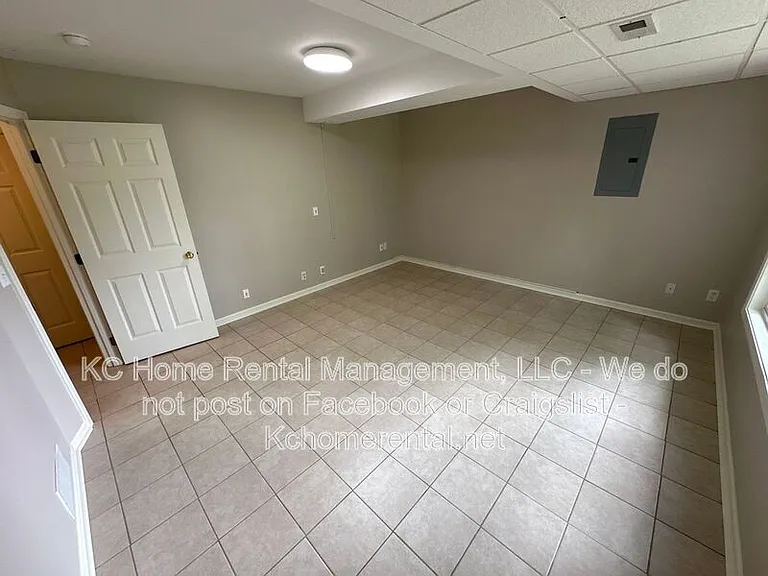 1224 SE Princeton Dr — Photo 34