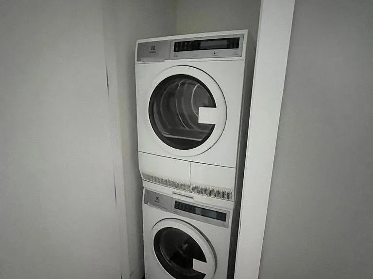 315 Alexander Ave #4F — Photo 10