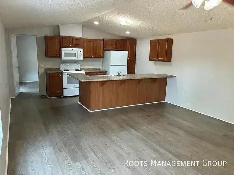 2621 Jeffersonville Rd #42 — Photo 4