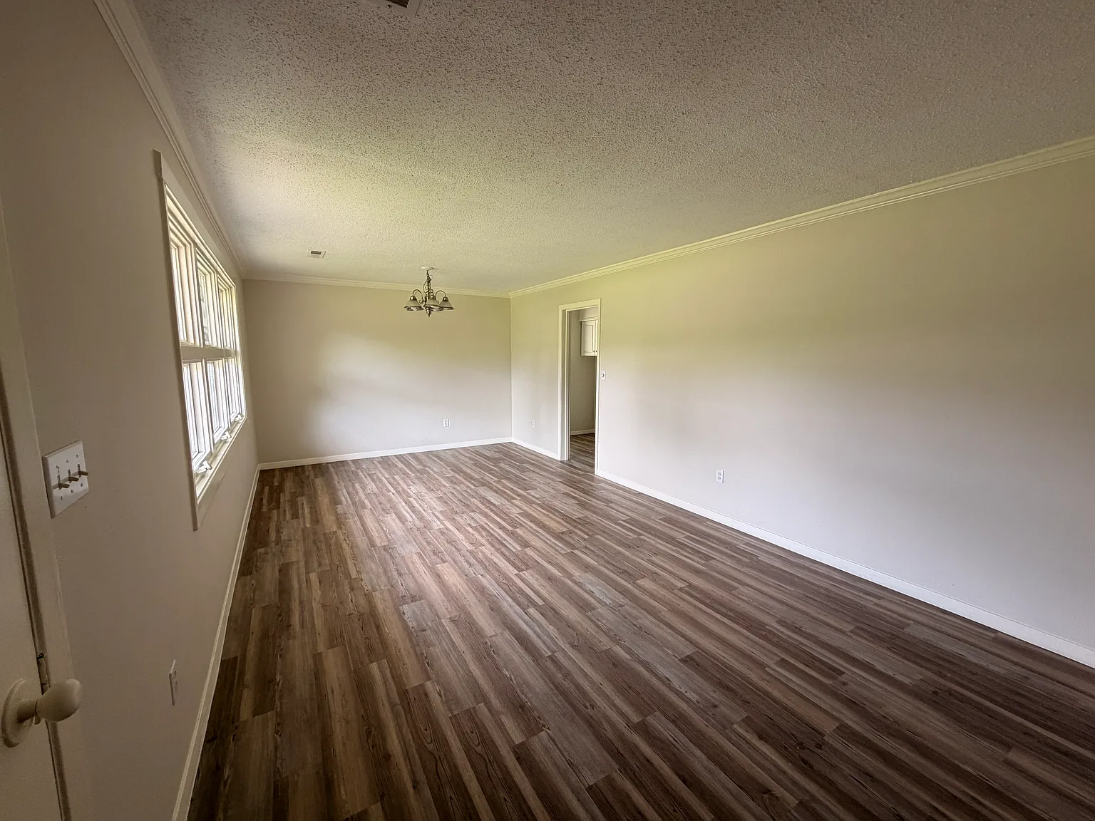2 bed, 1038 sqft, $1,500 — Photo 3