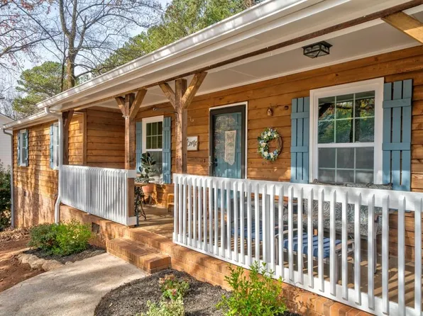 1637 Norton Estates Cir, Snellville, GA 30078