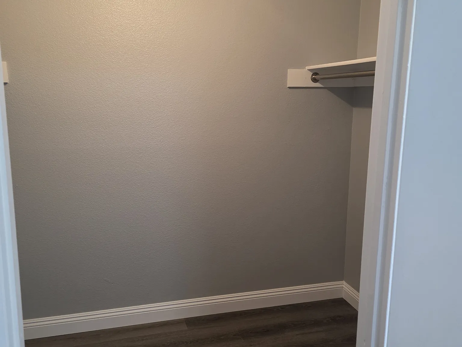 3 bed, 1100 sqft, $2,950 — Photo 3
