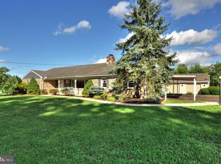 490 Moyer Rd, Harleysville, PA 19438