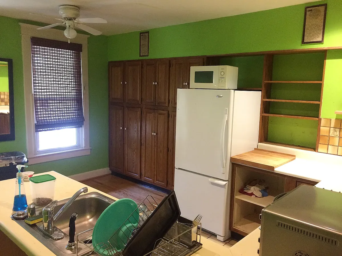 3 bed, 1300 sqft, $2,300 — Photo 3