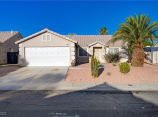 4704 Wild Oak Way, North Las Vegas, NV 89031