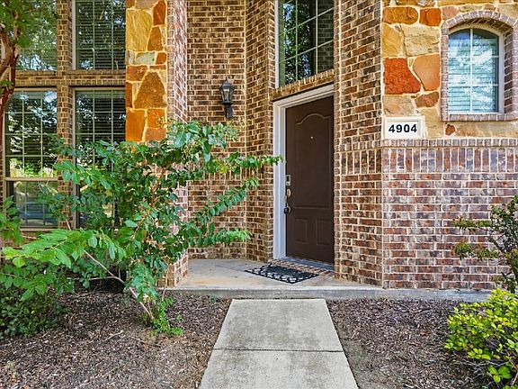 4th image of 4904 Empire Way