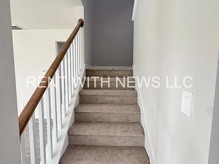 649 White Birch Ln — Photo 14