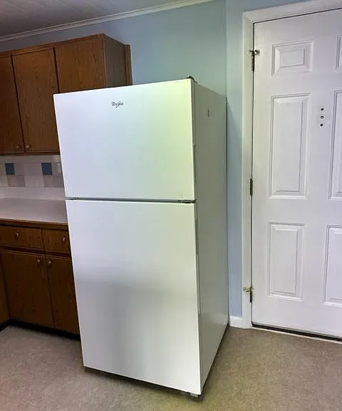 Refrigerator and Entrance Door