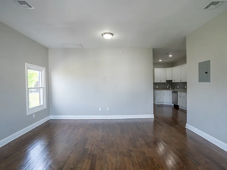 55 Lentz Ave #3 — Photo 4