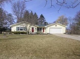 21745 Forteen Mile Rd, Bellevue, MI 49021