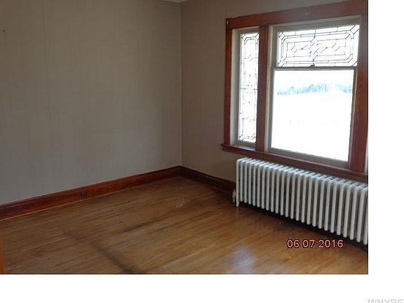 2nd image of 175 Kirby Ave