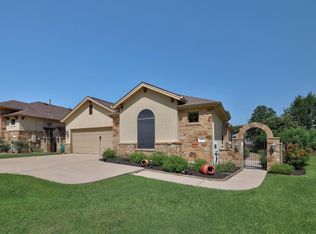 102 Rivulet Ln, Lakeway, TX 78738