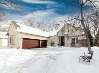 269 Bluestem Trl, Dakota Dunes, SD 57049