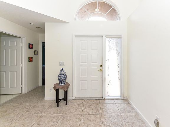 4th image of 6941 Ashton St