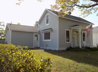 153 Lincoln St, Manistee, MI 49660