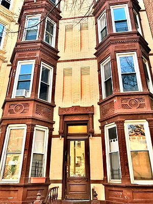 Rented by Rapid Realty Cobble Hill | media 83