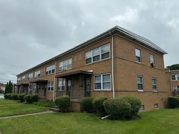 702-714 E 119th St, Whiting, IN 46394