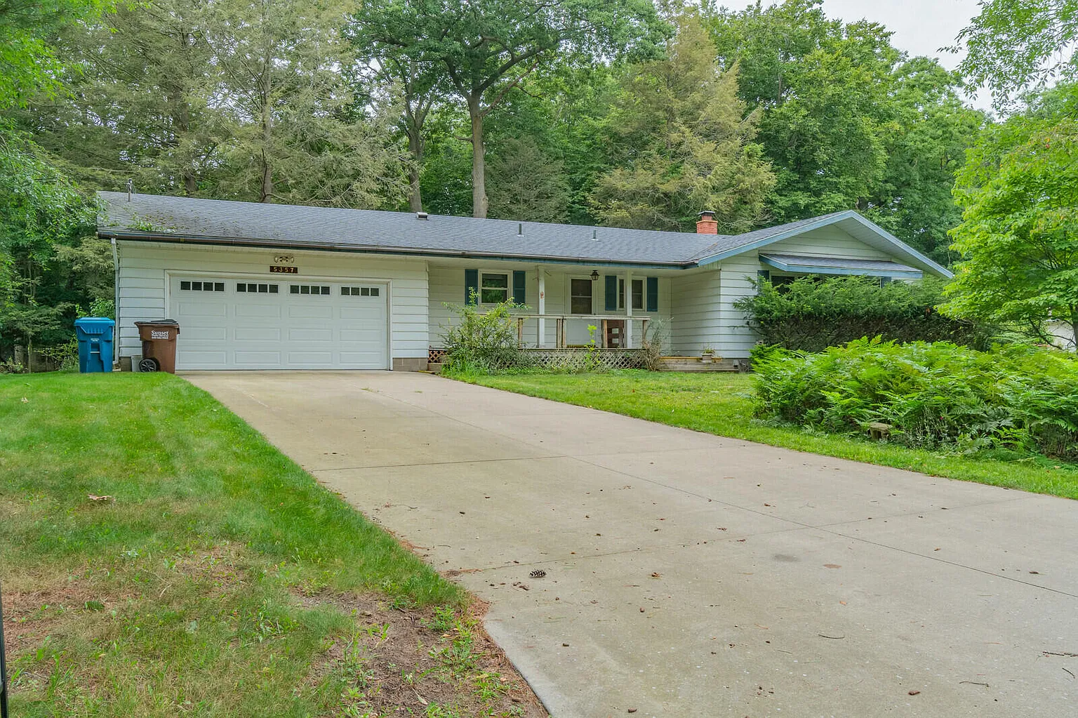 5357 Carol St photo 1