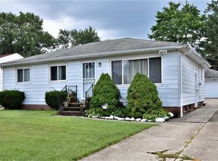 15904 Evening Star Ave, Maple Heights, OH 44137