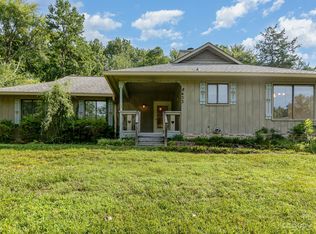 8433 Rittenhouse Cir, Charlotte, NC 28270