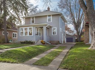 4918 35th Ave S, Minneapolis, MN 55417