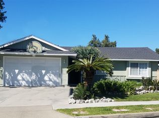 513 S Citadell Ln, Anaheim, CA 92806