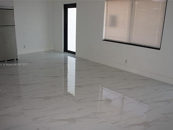 5th image of 2140 NE 56th St APT 6