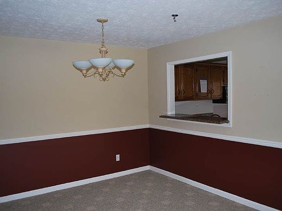 3rd image of 2003 Riverview Dr SE