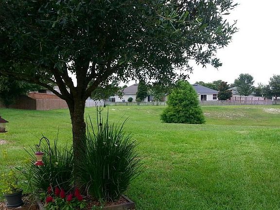 3rd image of 2506 Creekfront Dr