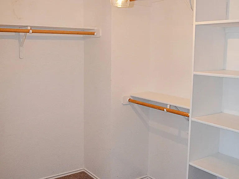 5000 Sydney Harbour Ct — Photo 34