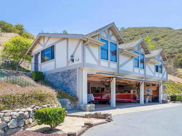 3020 Red Mountain Heights Dr, Fallbrook, CA 92028