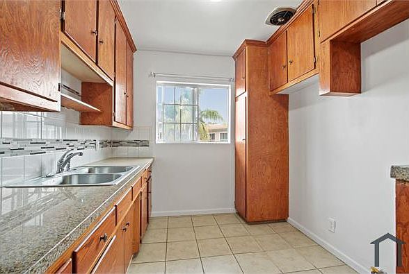 1st image of 3849 Potomac Ave #7