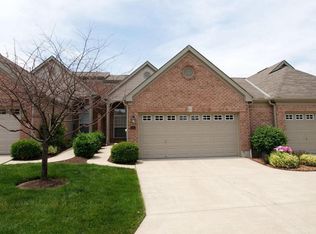5831 Clearwater Dr, Mason, OH 45040
