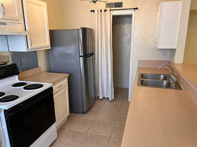 6011 McAfee Dr — Photo 5