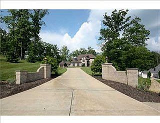 2nd image of 118 Mirage Dr