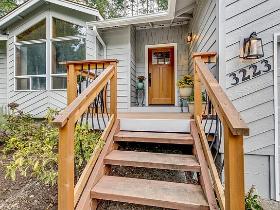 2nd image of 3223 61st Ave NW
